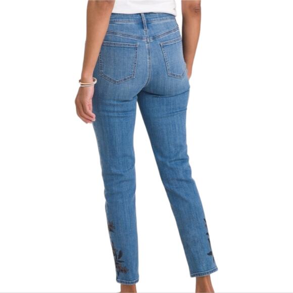 Chico's So Slimming Girlfriend Floral Ankle Jeans Plus Size 18 3.5 - Picture 3 of 10